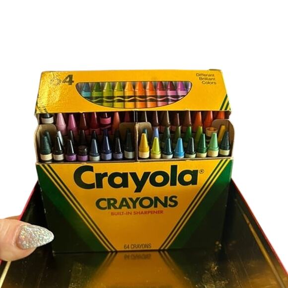 Vintage 1992 Crayola Collectible Holiday Tin W/ Original Crayons - Picture 4 of 5